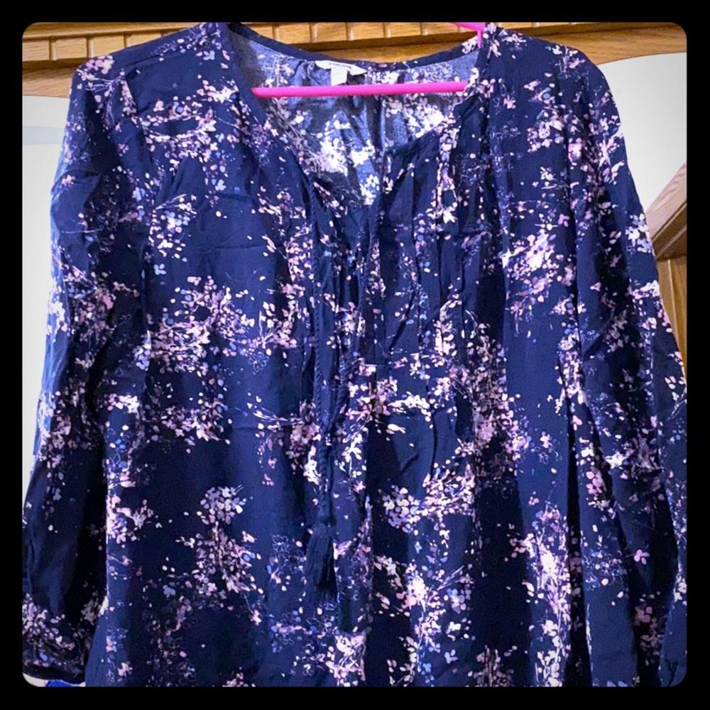 Sonoma Blouse with keyhole front.